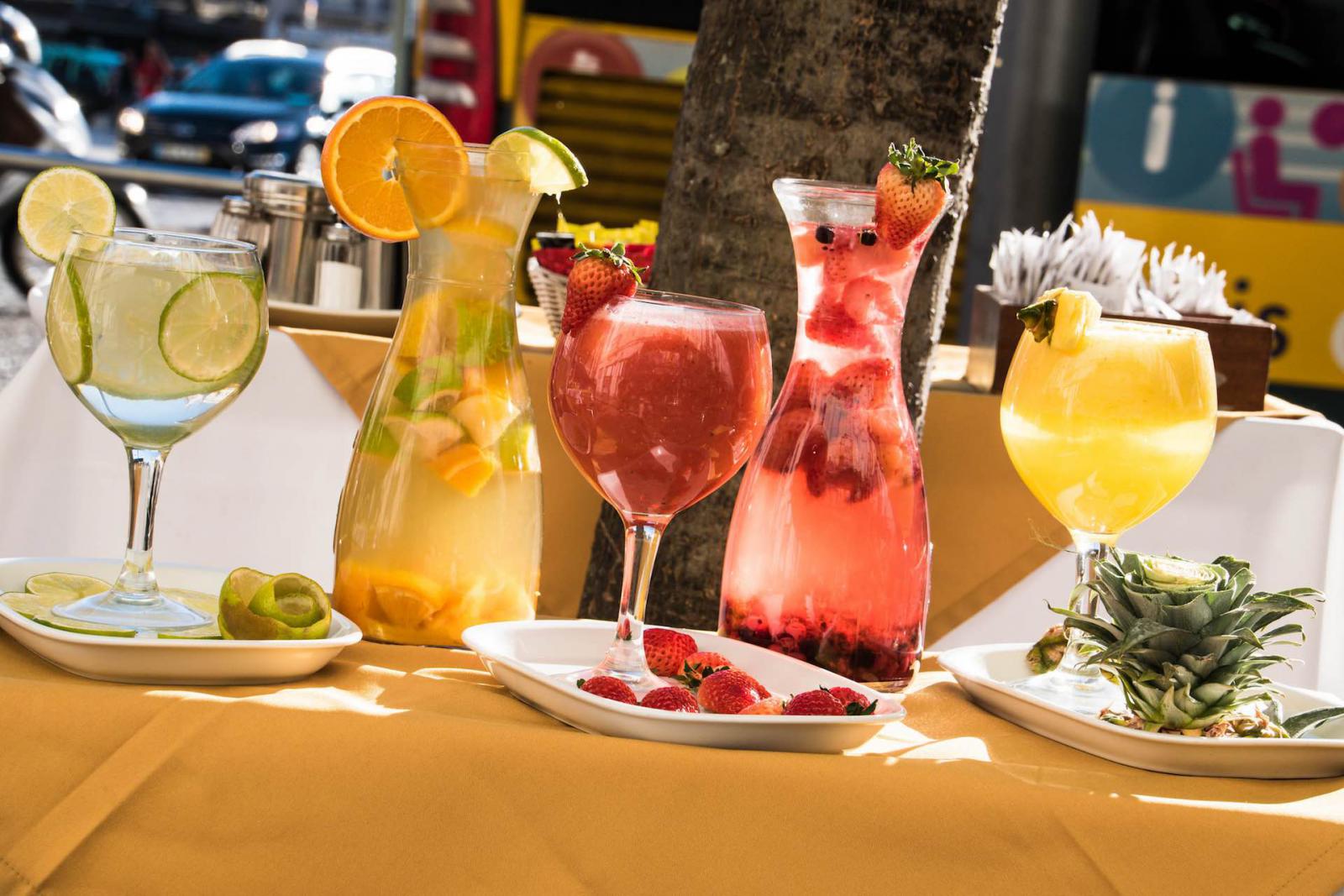 Boire des cocktails à Lisbonne