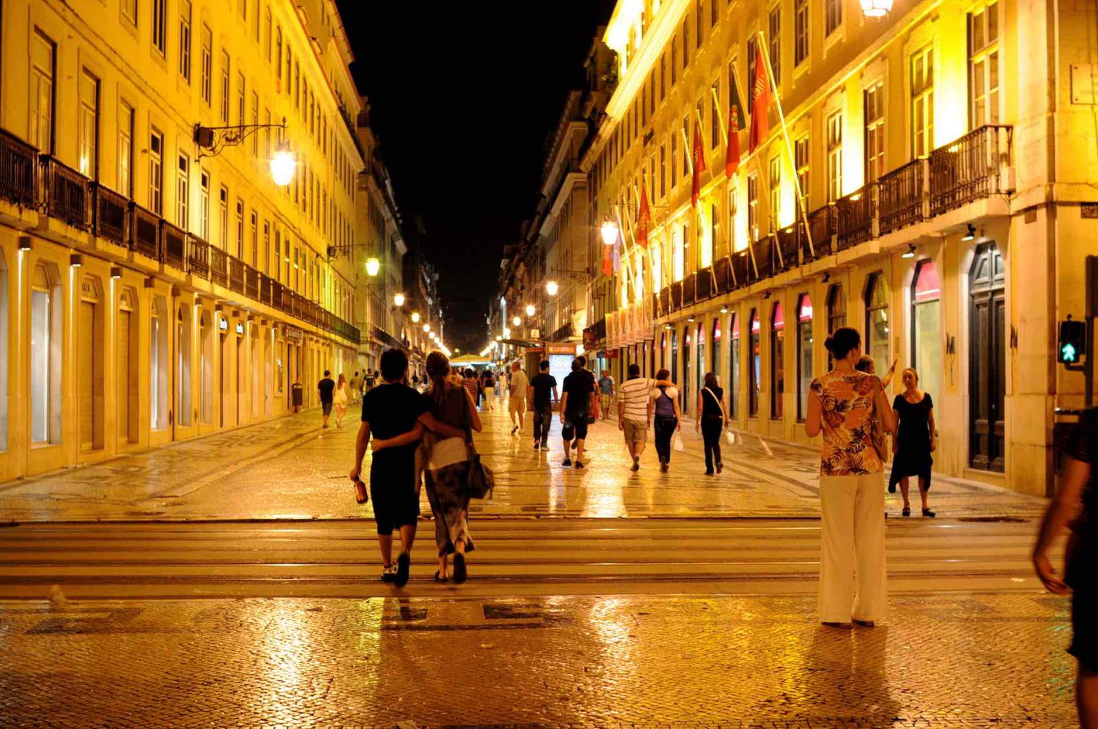 La nuit à Lisbonne dans le Bairro Alto